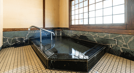 部屋備え付け温泉の写真
